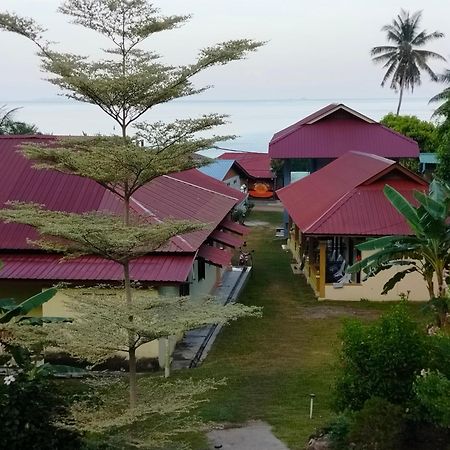 Restu Chalet Tioman Kampong Ayer Batang Екстер'єр фото