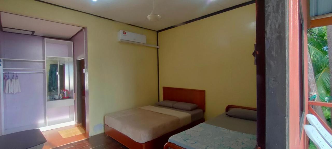 Restu Chalet Tioman Kampong Ayer Batang Екстер'єр фото