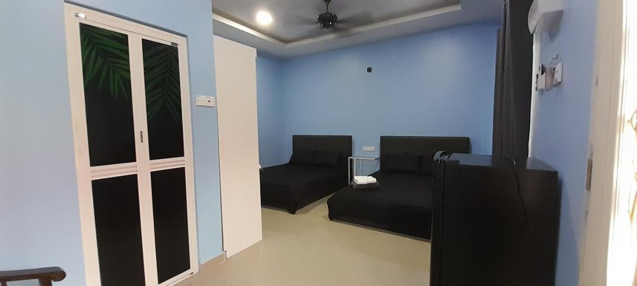 Restu Chalet Tioman Kampong Ayer Batang Екстер'єр фото